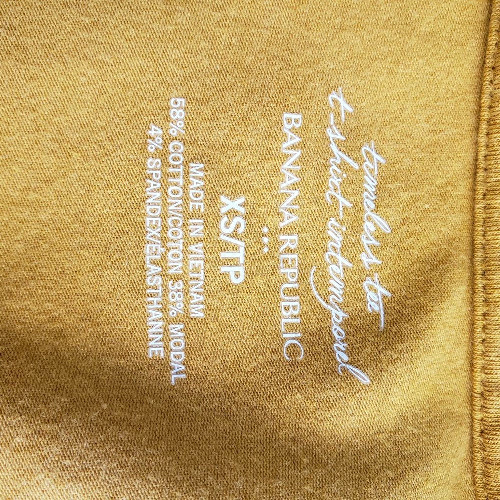 BANANA REPUBLIC Timeless Crew-Neck T-Shirt - Picture 5 of 6